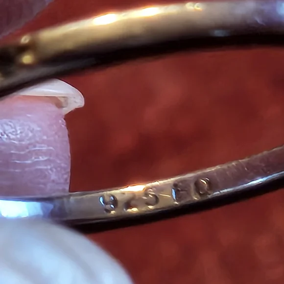 Flower Gemstone Sterling Silver Ring. - Picture 3 of 4